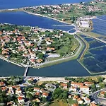 In Zadar With Balcony, Air Conditioning, Wifi, Washing Machine 3796-2 Apartman