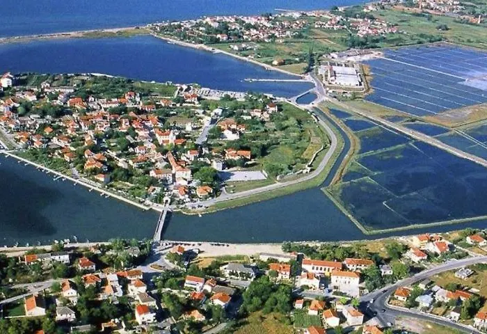 In Zadar With Balcony, Air Conditioning, Wifi, Washing Machine 3796-2 Apartman